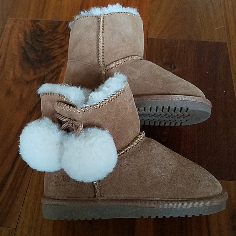 Sheepskin boots